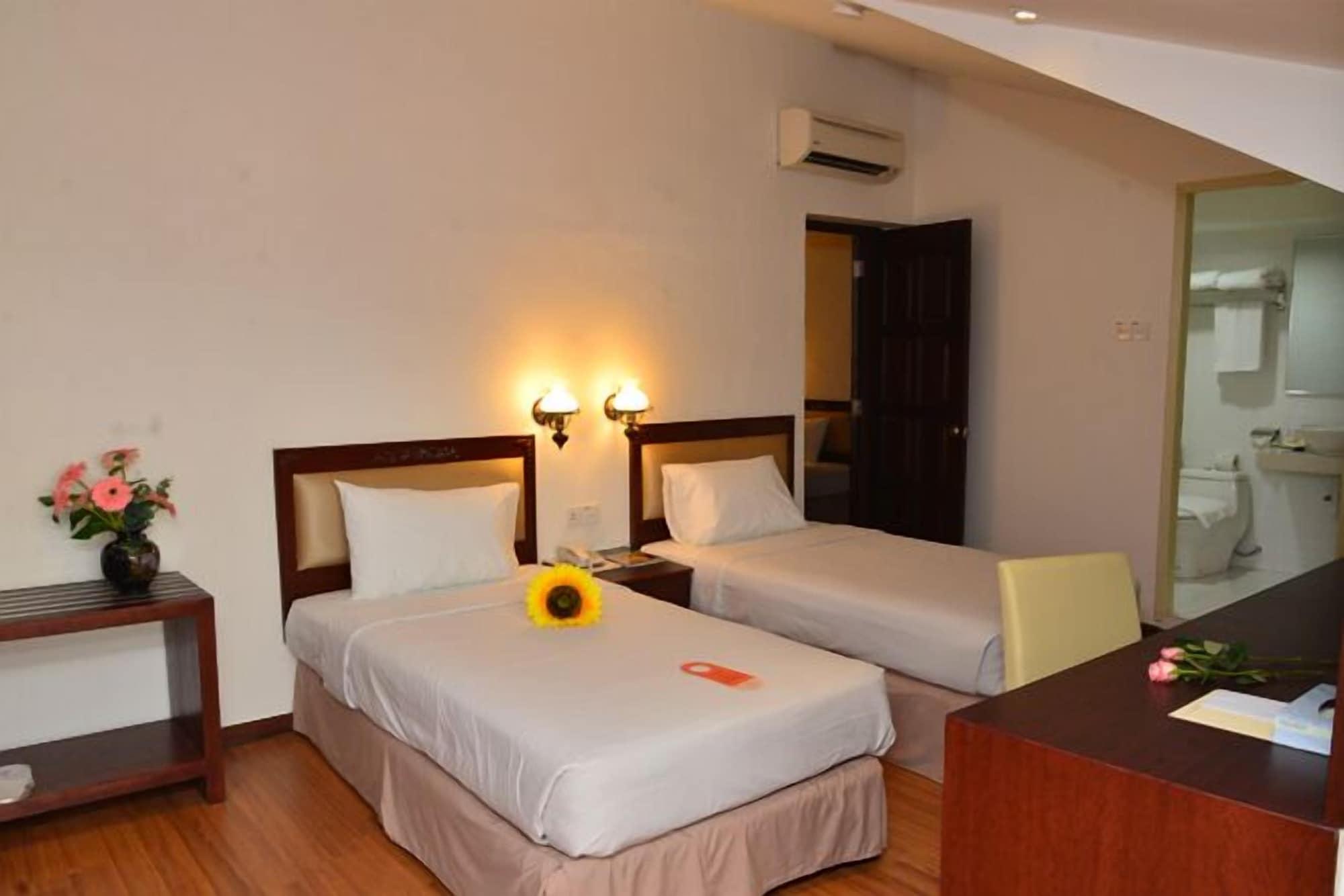 Cheng Ho Hotel Malacca Exterior photo