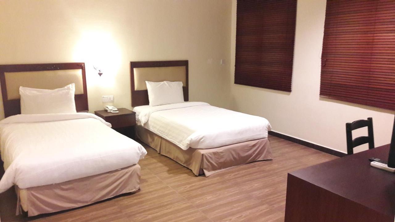 Cheng Ho Hotel Malacca Exterior photo