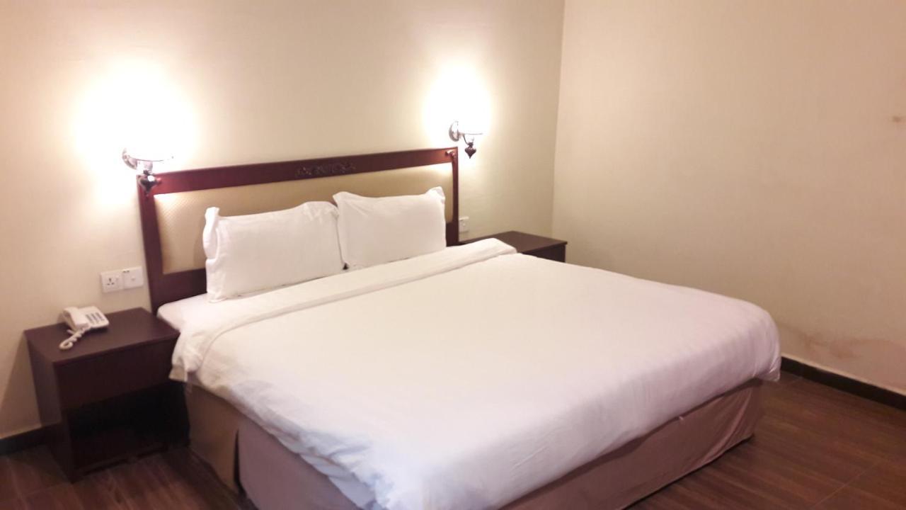 Cheng Ho Hotel Malacca Exterior photo