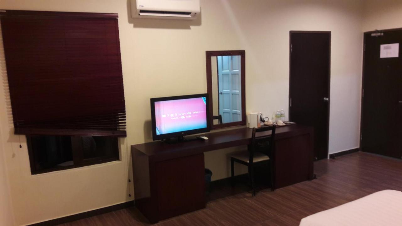 Cheng Ho Hotel Malacca Exterior photo