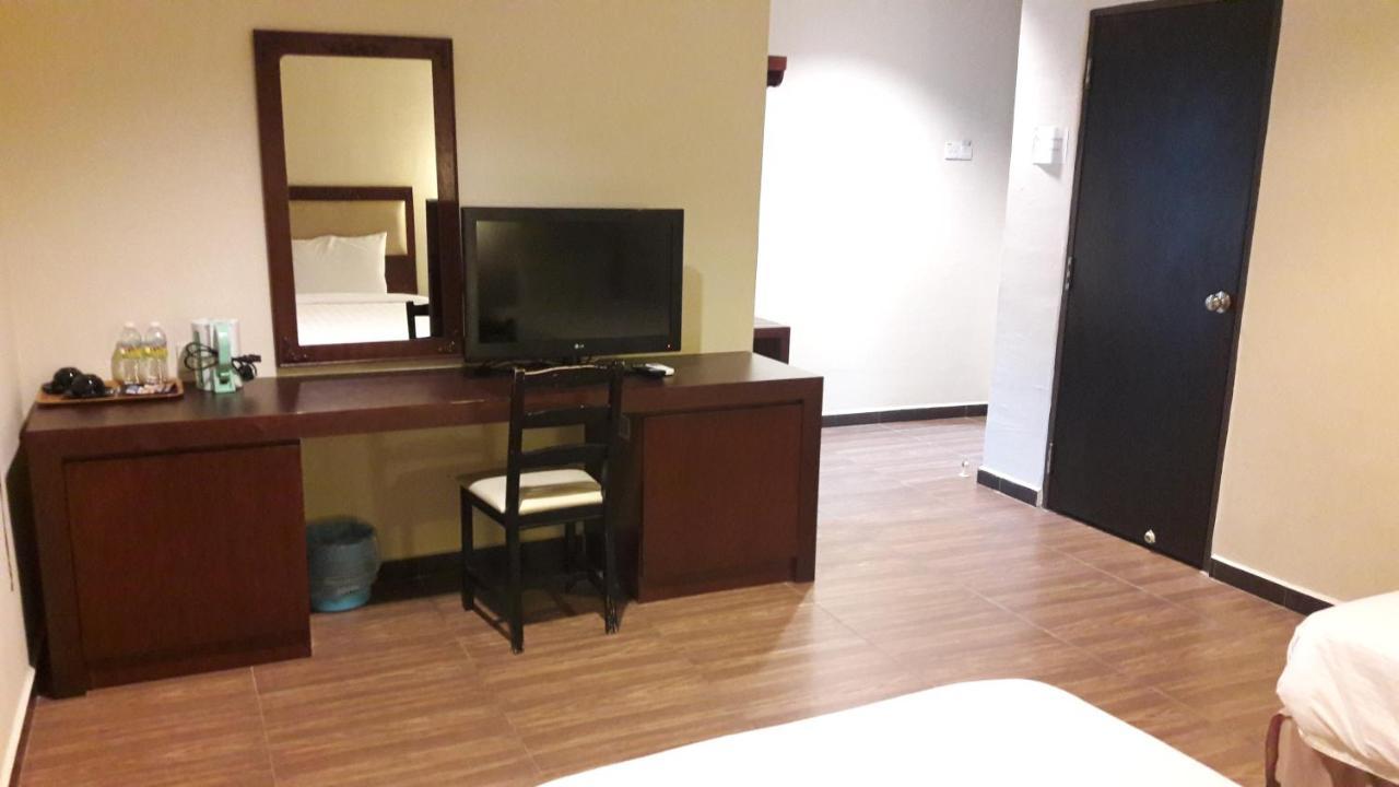 Cheng Ho Hotel Malacca Exterior photo